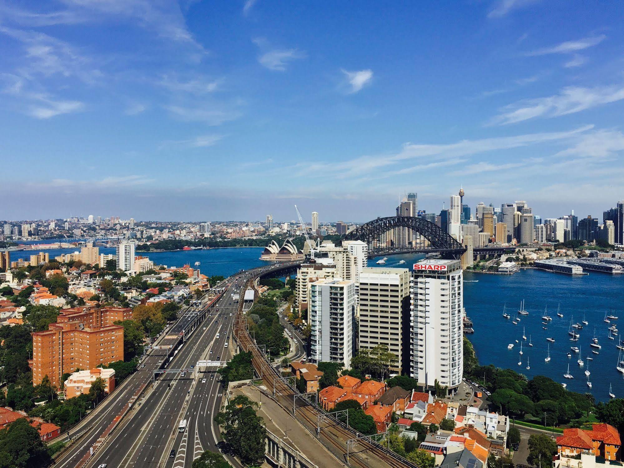 Hotel Meriton North