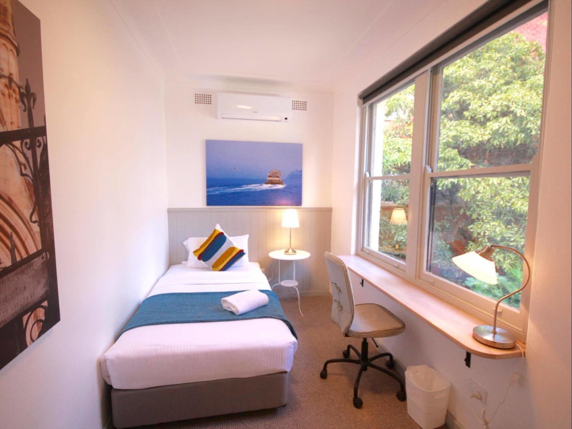 Dalziel 3* Sydney