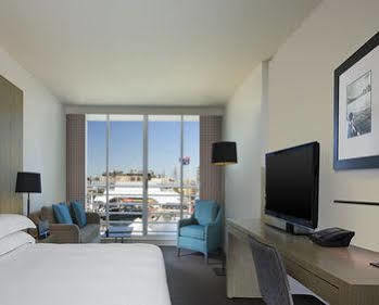 Four Points By Sheraton Darling Harbour 5*