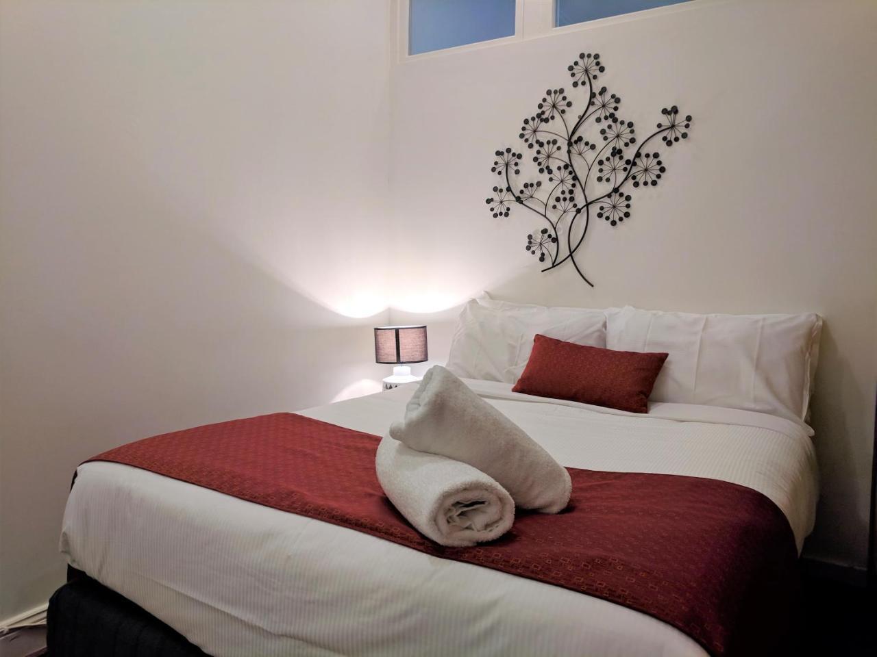 Nesuto Woolloomooloo Aparthotel 3*