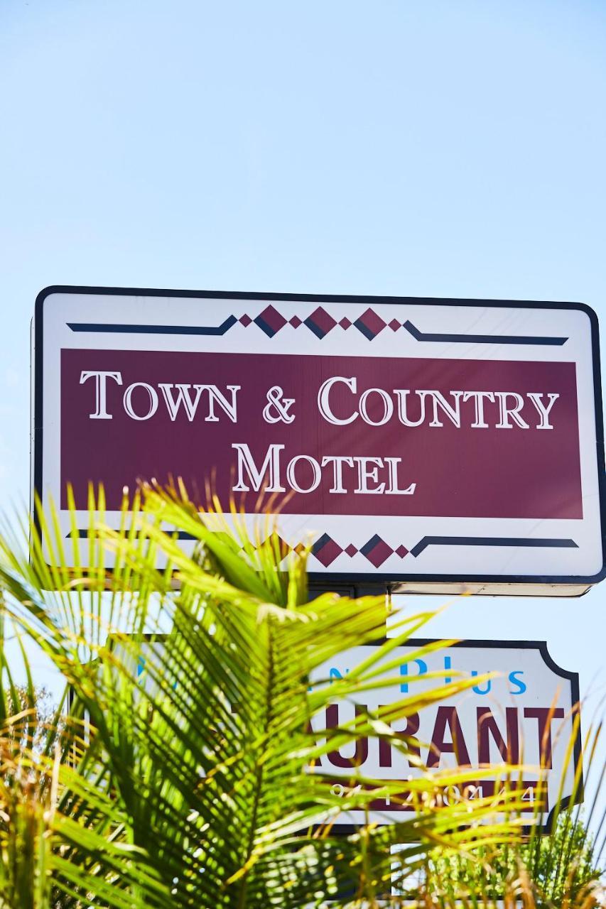 Motel Town And Country 3*