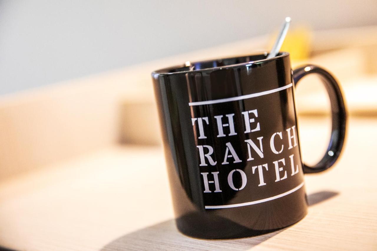 Hotel Nightcap At The Ranch