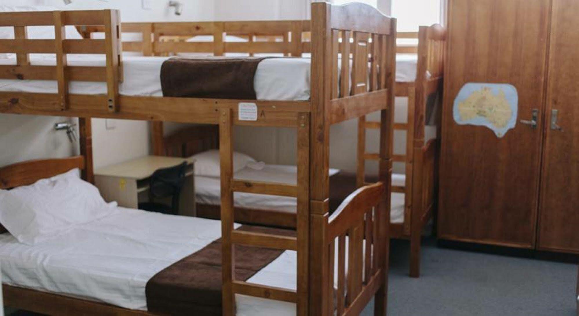 Mad Monkey Broadway (adults Only)