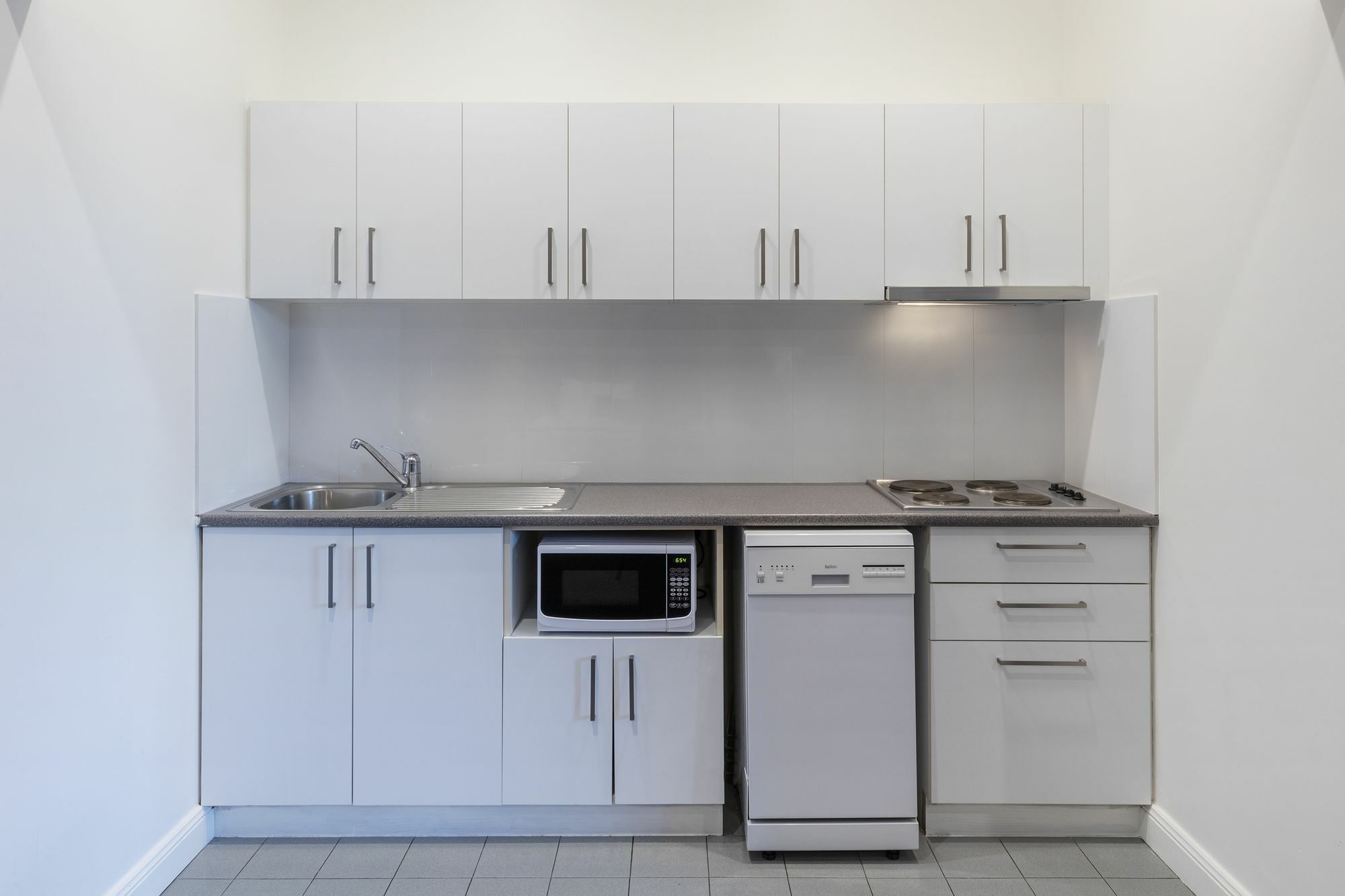 Nesuto Woolloomooloo Aparthotel 3*