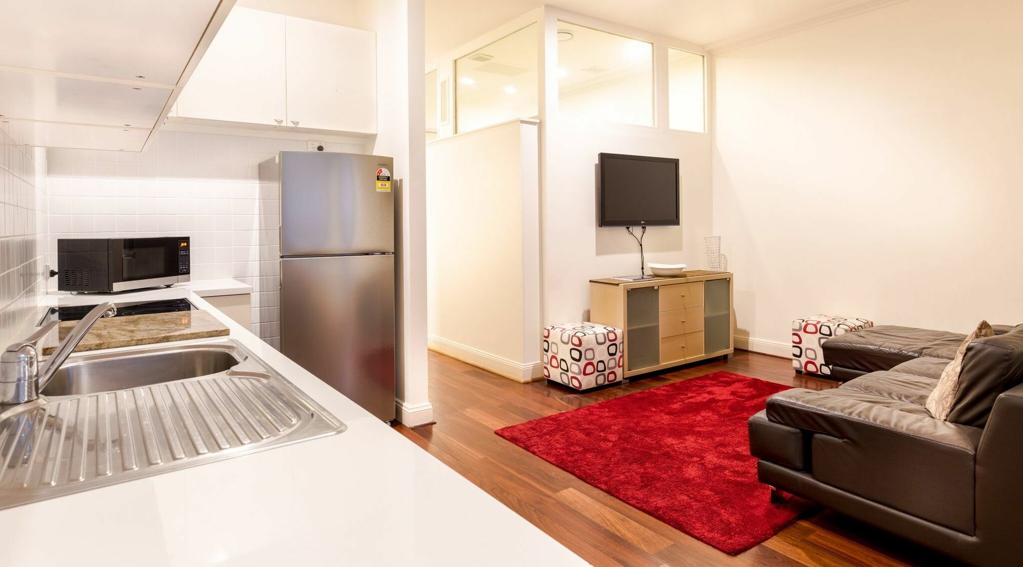 Nesuto Woolloomooloo 3* Sydney
