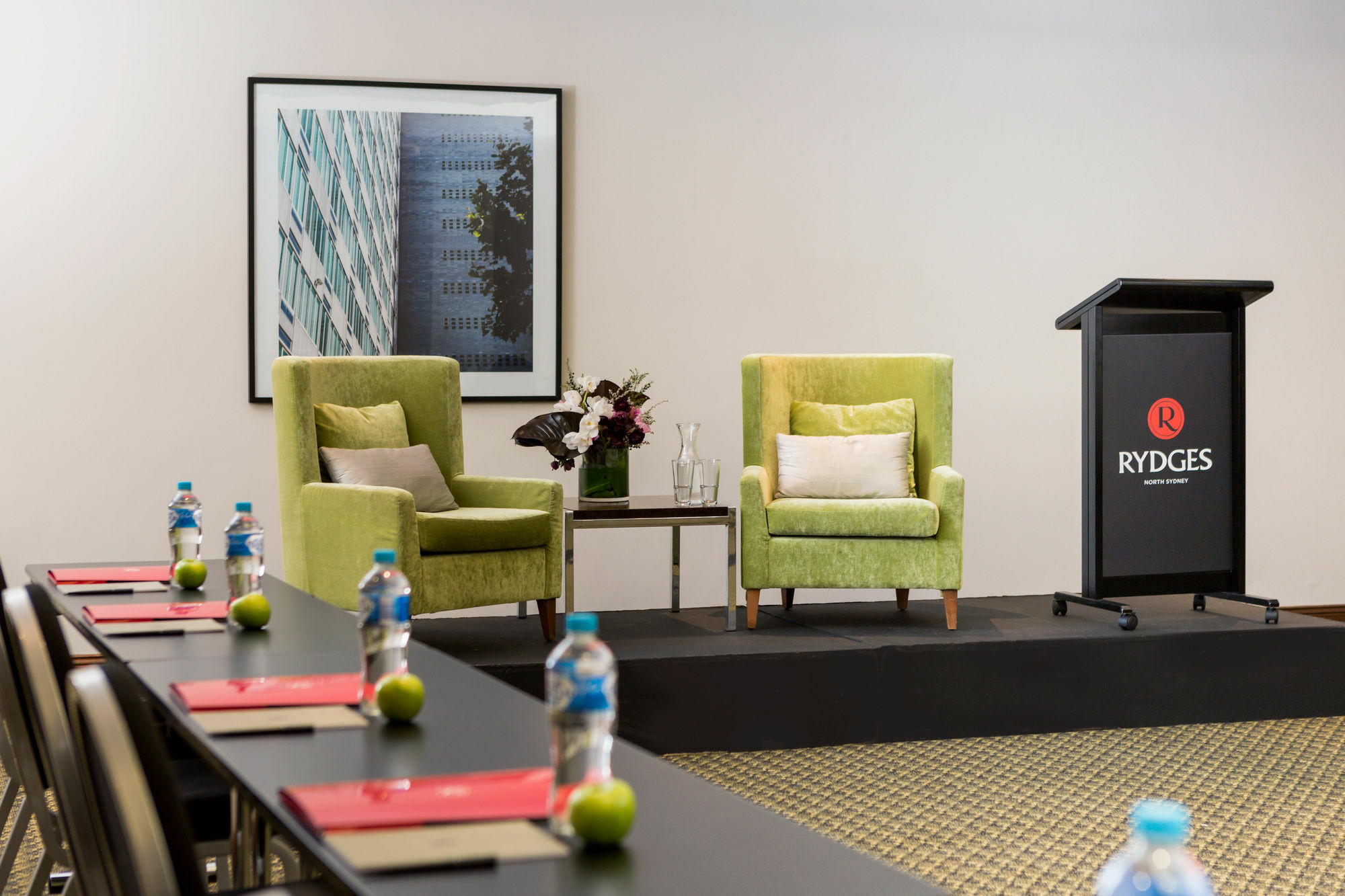 Hotel Rydges North 4*