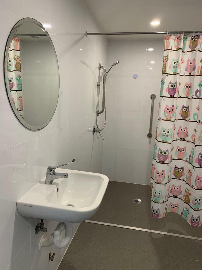 Bondi Junction Lodge *