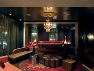 Crown Surry Hills Inn 4*