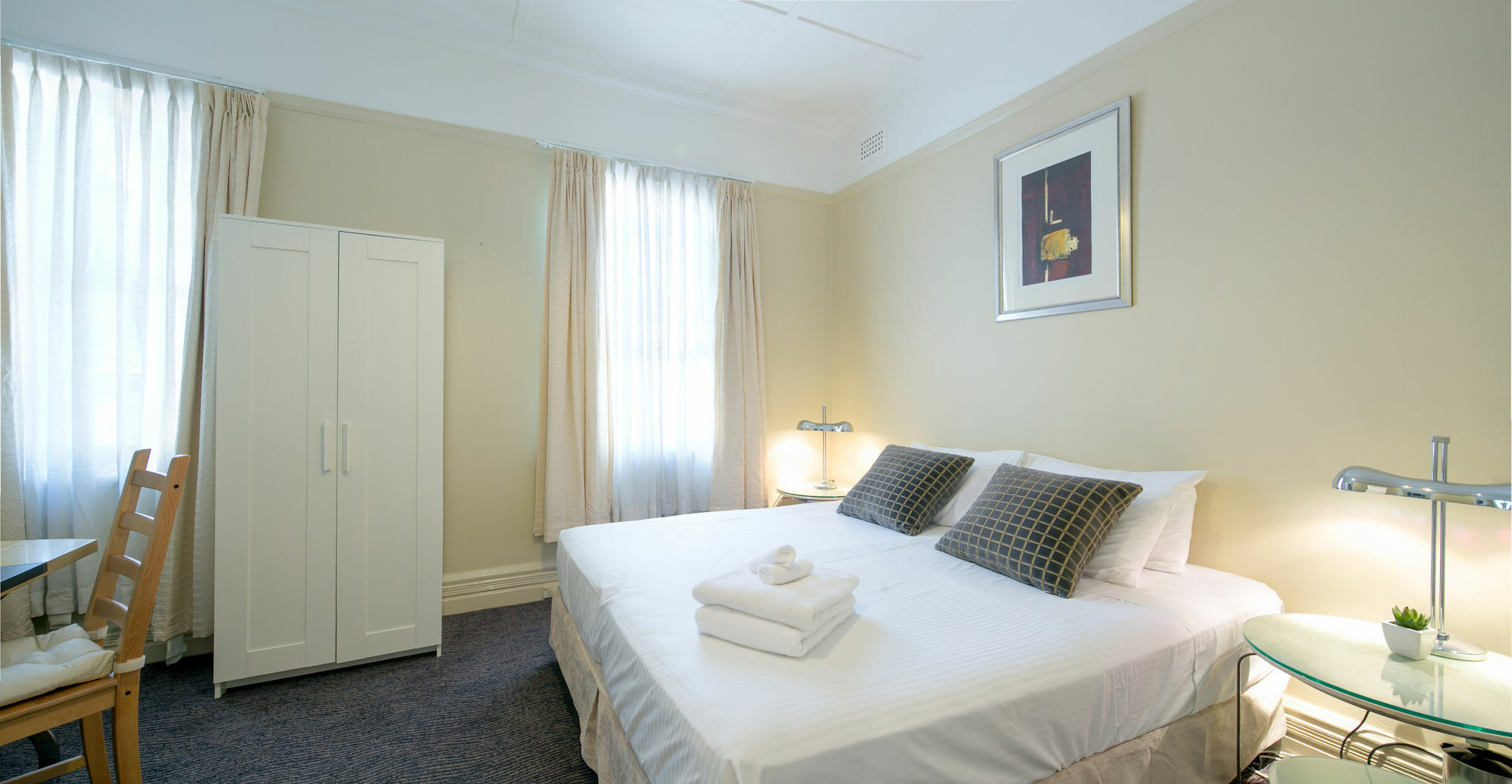Neutral Bay Hotel Sydney