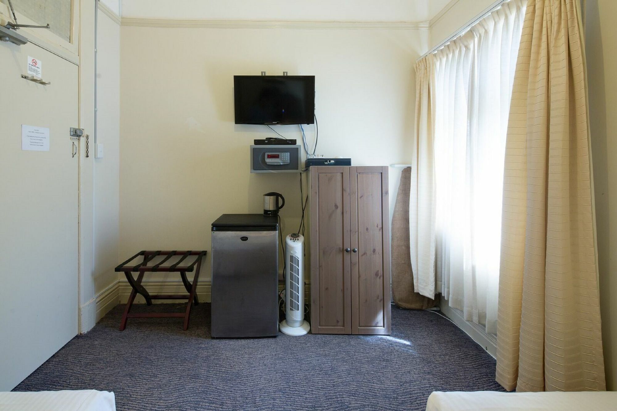 Neutral Bay Hotel Sydney