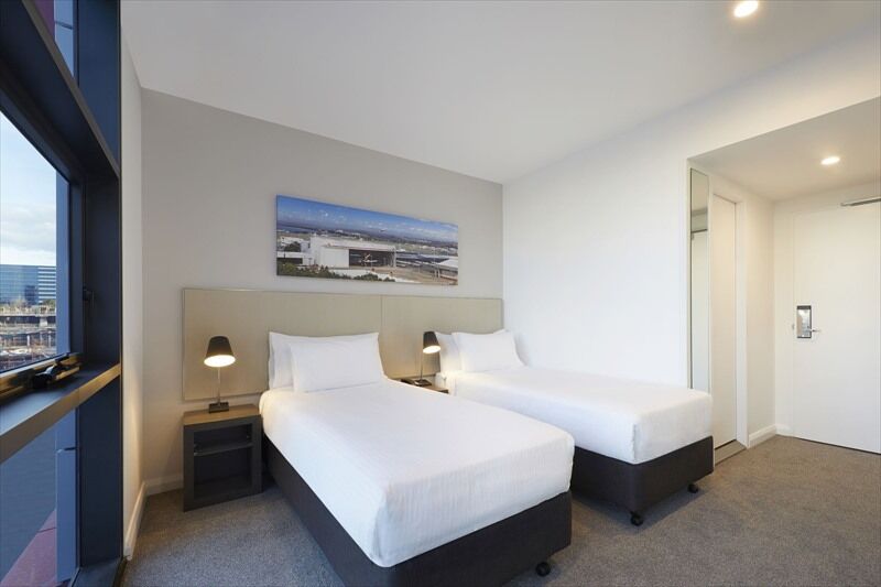 Travelodge Airport Hotel 4*