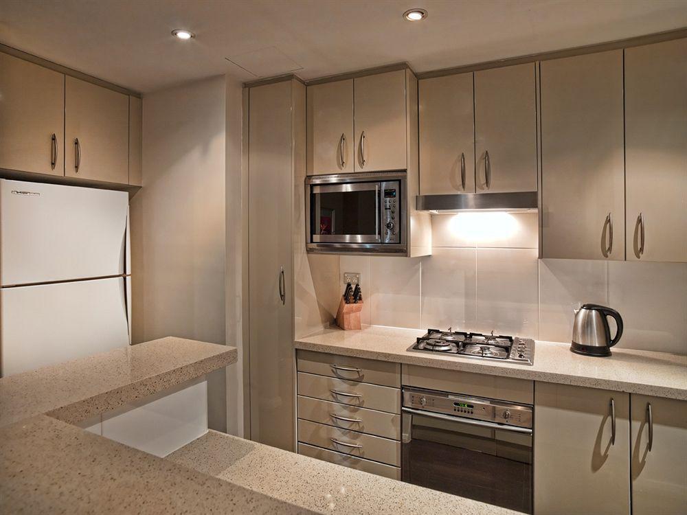 Hotel Meriton Pitt Street, 5*