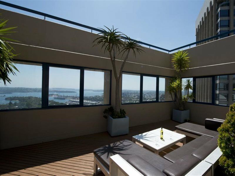 Park Regis Centre 3*