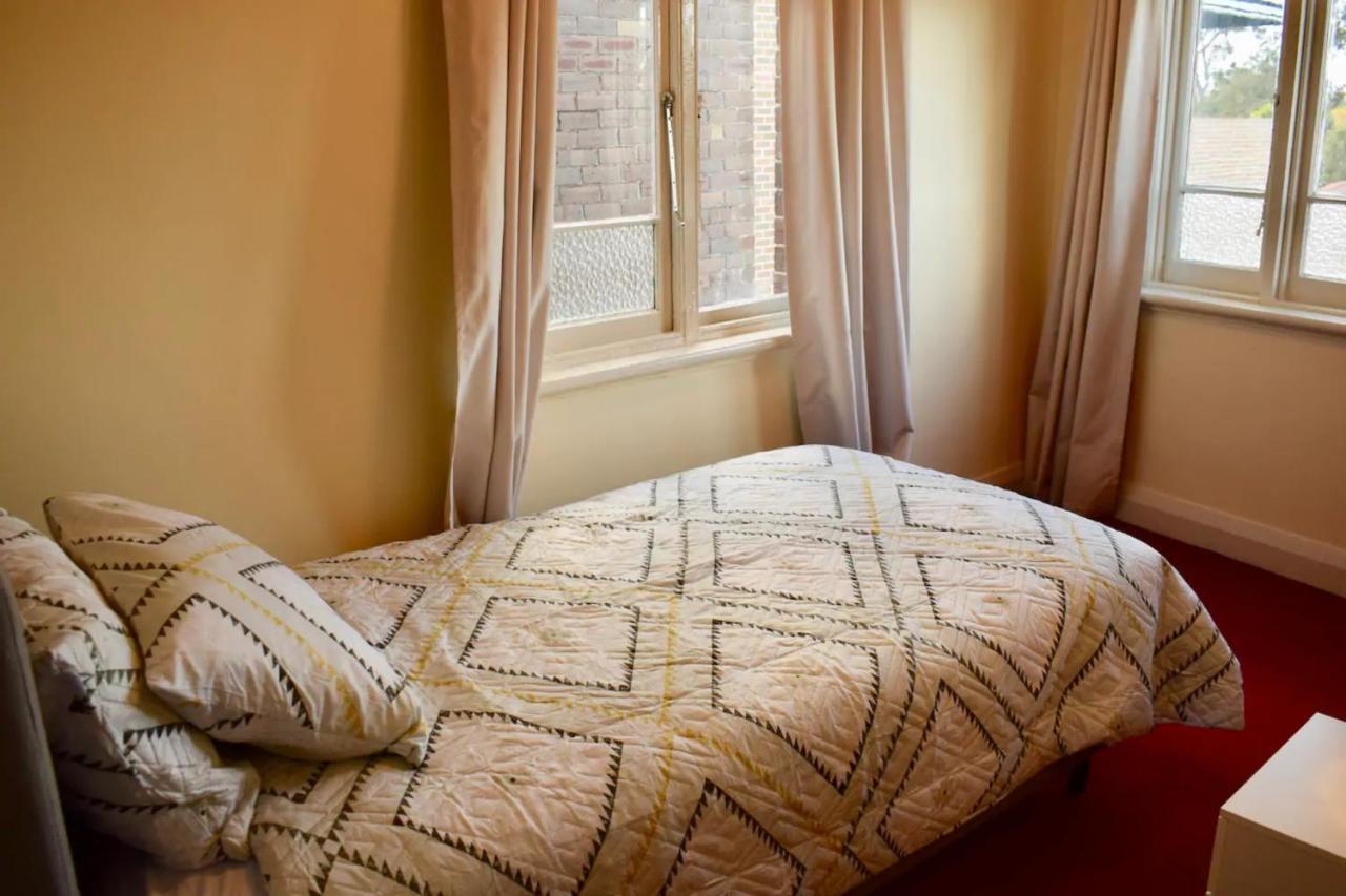 Comfortable 3 Bedroom In Trendy Haberfield Sydney