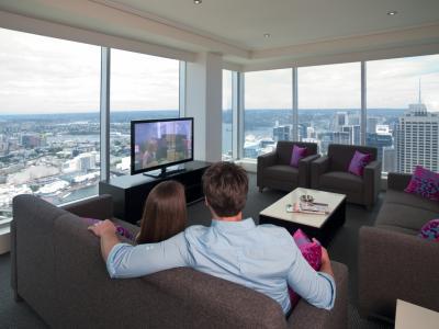Meriton World Tower, Aparthotel 5*