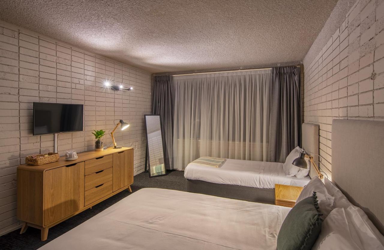 Palms 3*