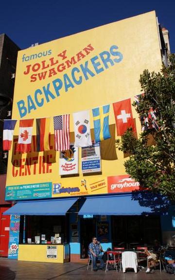 Mad Monkey Potts Point Hostel *