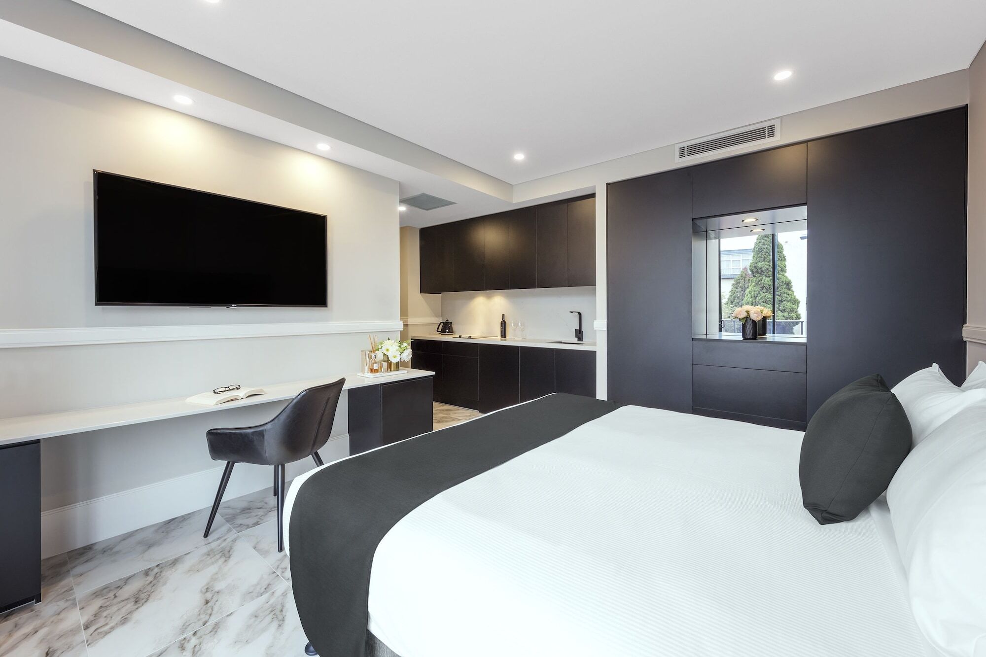 & - Parramatta Marsden Street By Ihg Hotel
