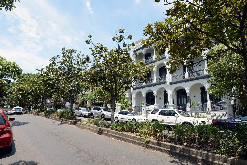 Challis Potts Point Hotel