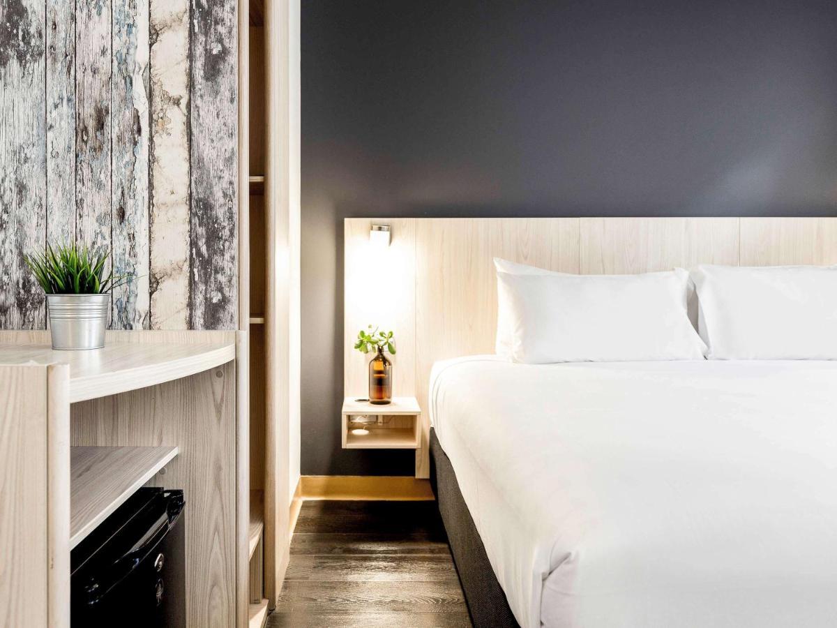 Ibis Barangaroo Hotel