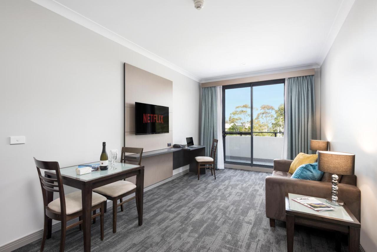 Aparthotel Oaks North Ryde Sydney