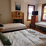 Burwood Bed And Breakfast