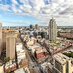 Meriton Suites Campbell Street, Sydney
