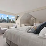 Spectacular Views In Kirribilli