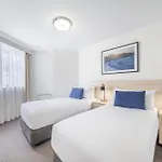 Oaks Sydney Castlereagh Suites