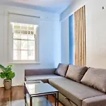 Spacious 3 Bedroom House City Centre Millers Point