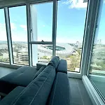 Olympic Park Gem 2 Bedroom Condo -Pool Gym Parking