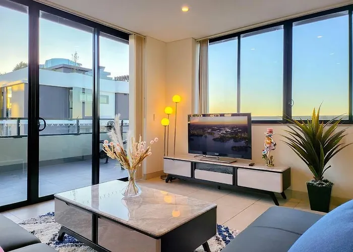 Spacious 3-Bed Penthouse With Perfect View
