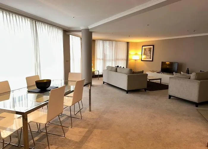 Large Two Bedroom Bon21602