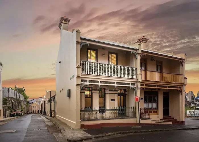 Millers Point Home Harbourside