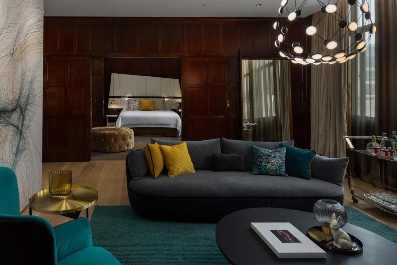 Qt Hotel Sydney