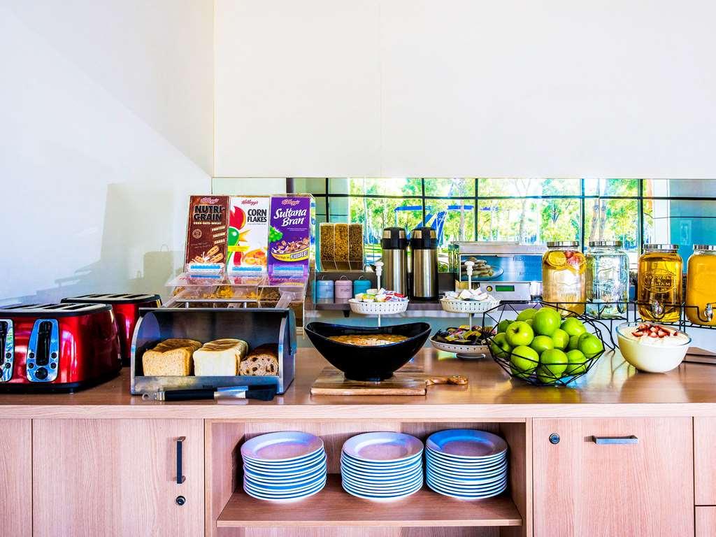 Hotel Ibis Budget Olympic Park 3*
