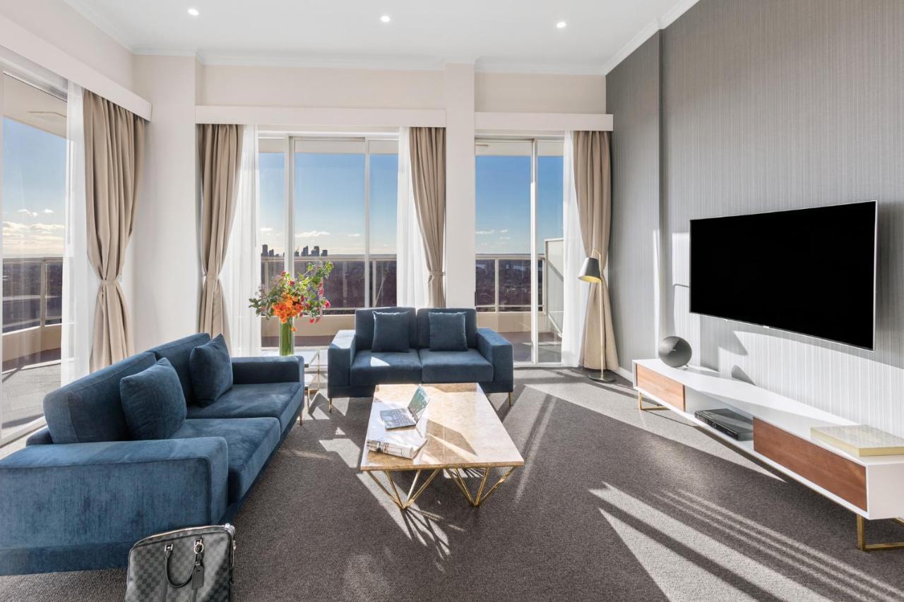 Hotel Meriton Bondi Junction 5*