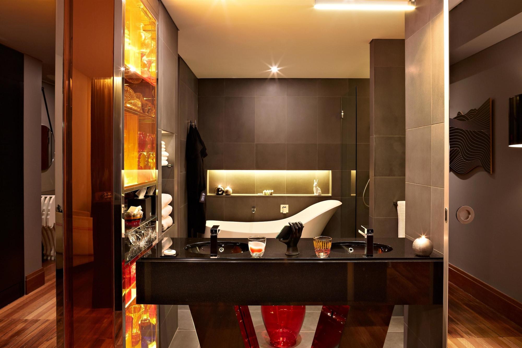Hotel Qt
