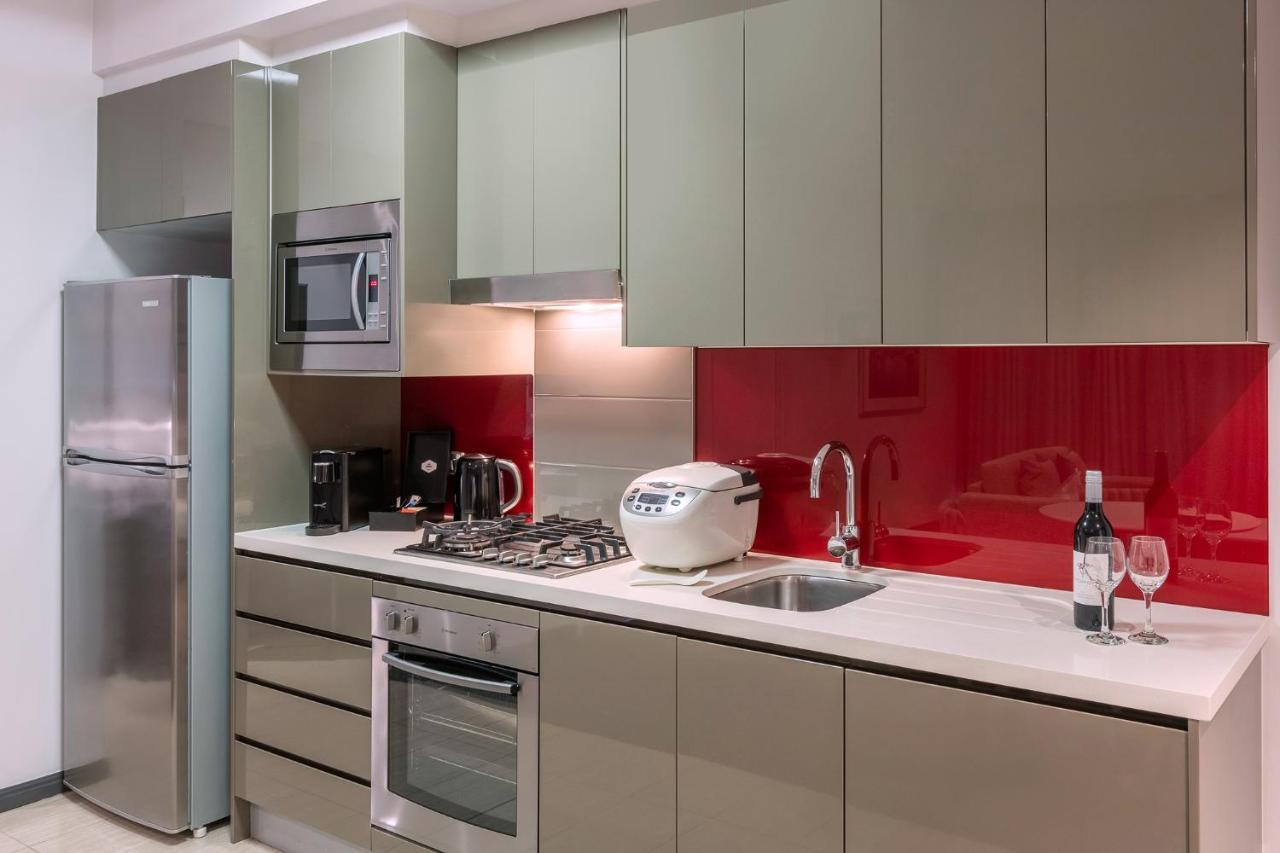 Hotel Meriton Campbell Street,