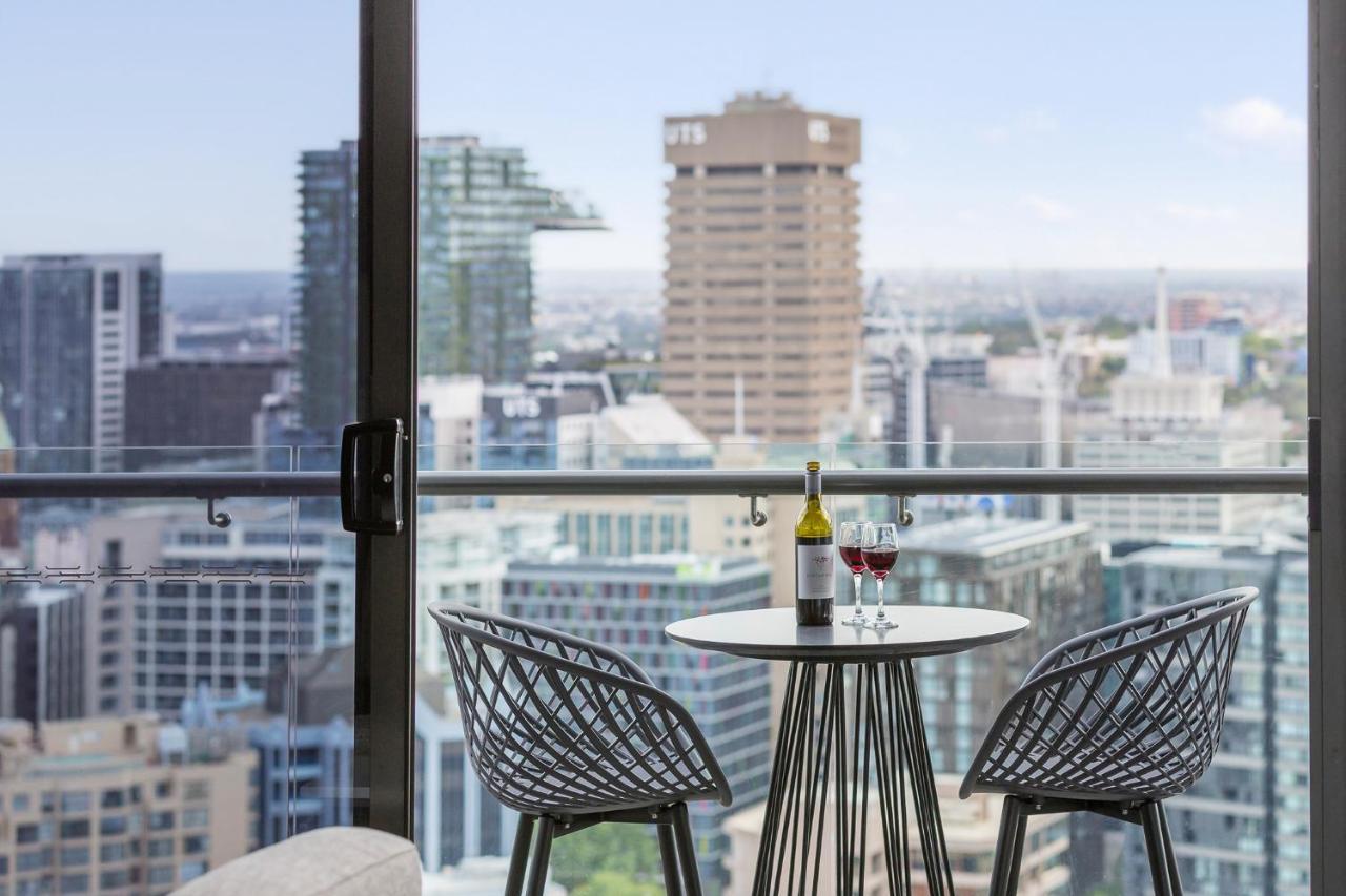 Meriton Campbell Street, 5* Sydney