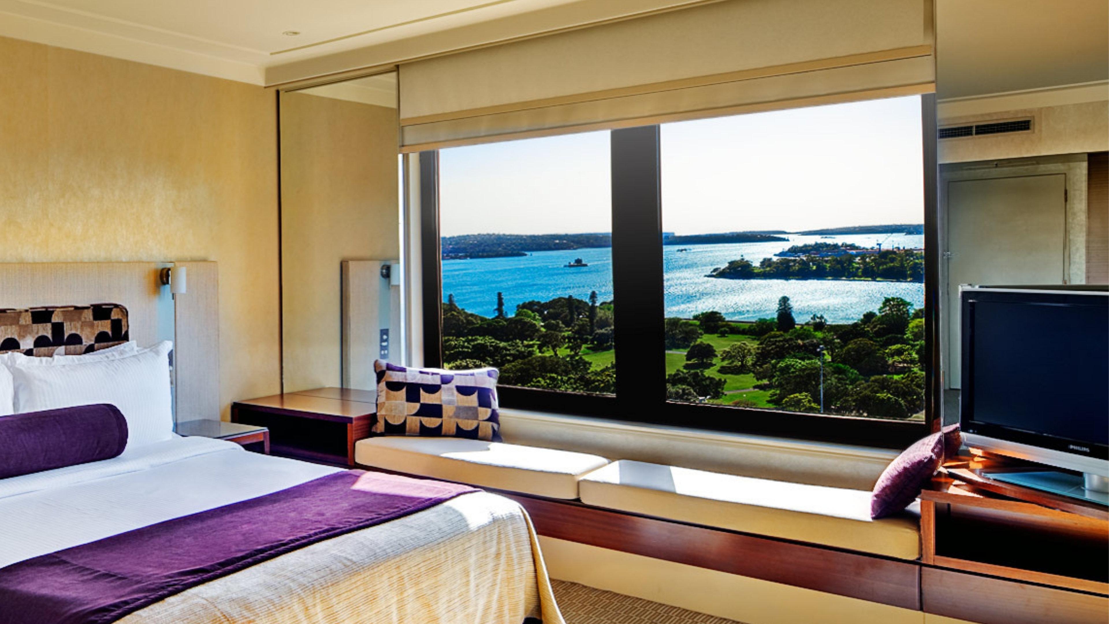 Intercontinental By Ihg Hotel 5*