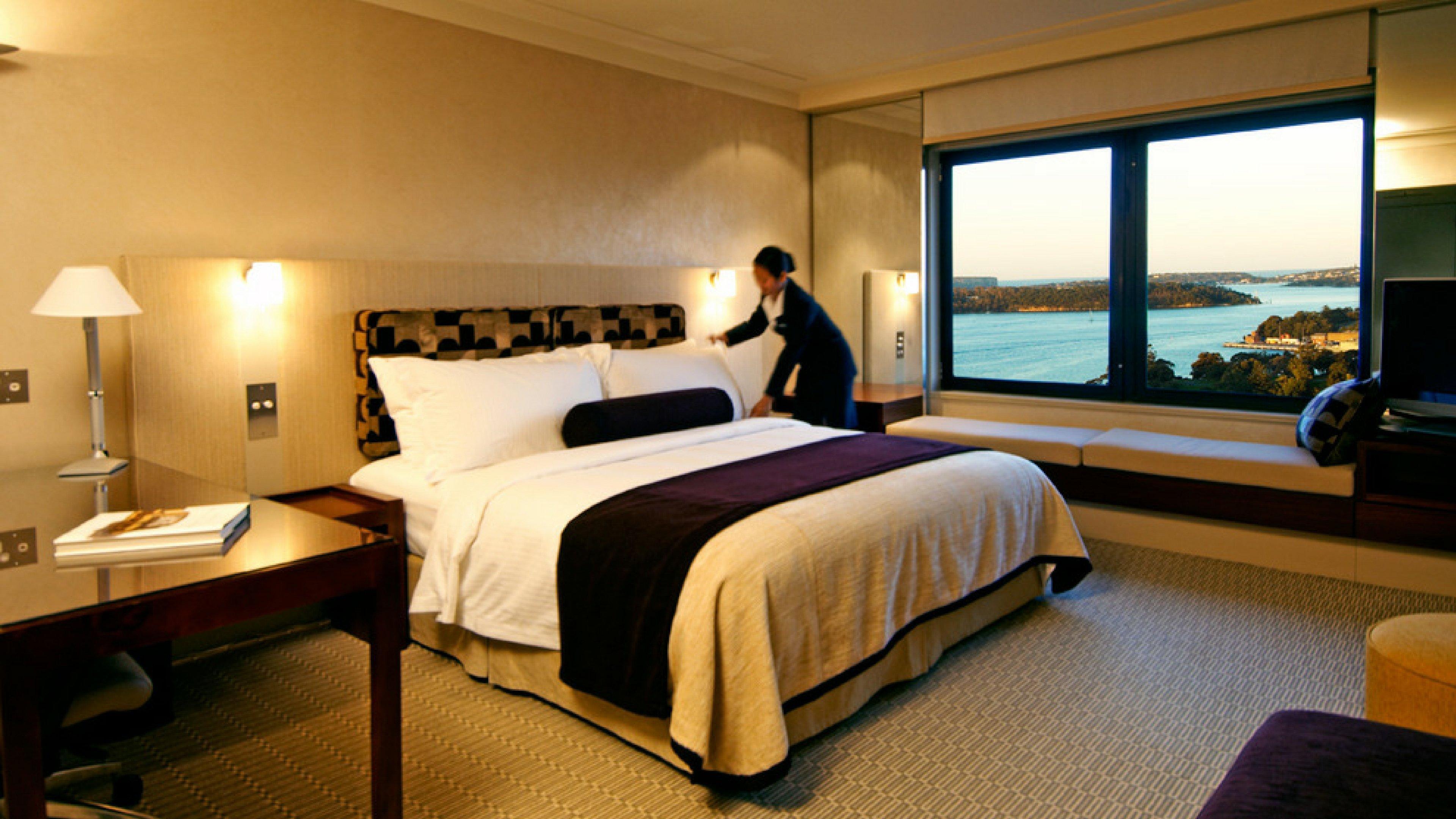 Intercontinental By Ihg 5*