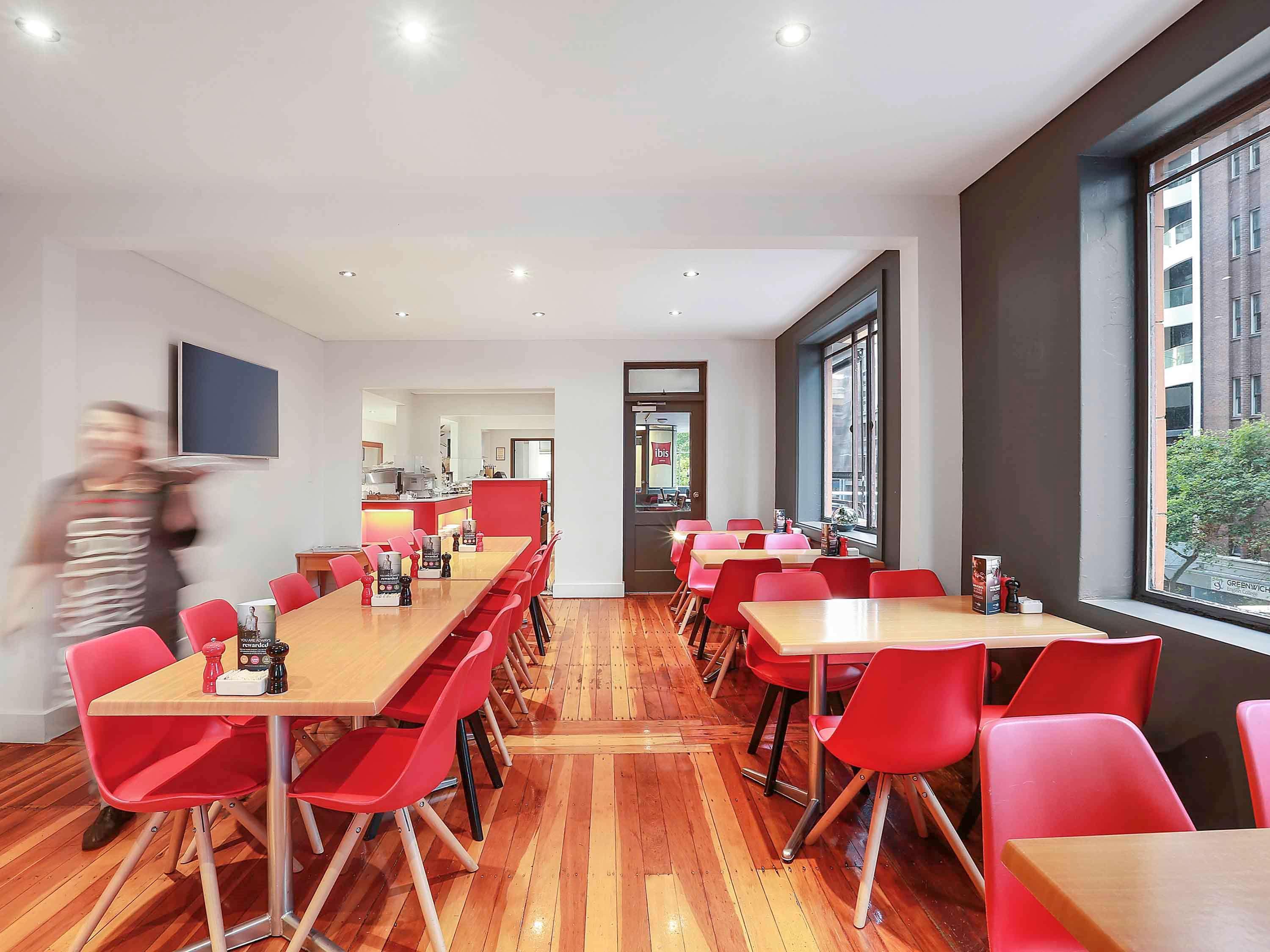 Ibis World Square 3* Sydney