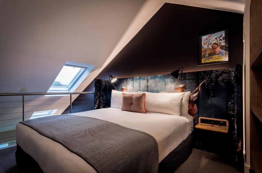 Ovolo Woolloomooloo Hotel Sydney