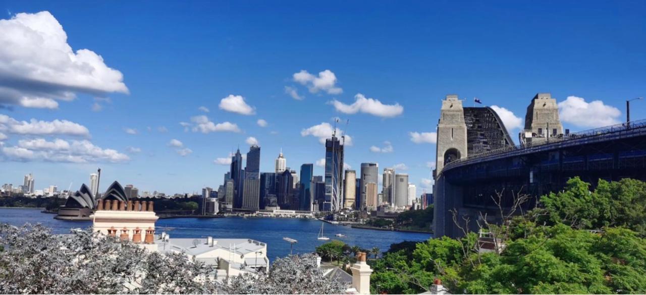 Spectacular Views In Kirribilli Holiday home *