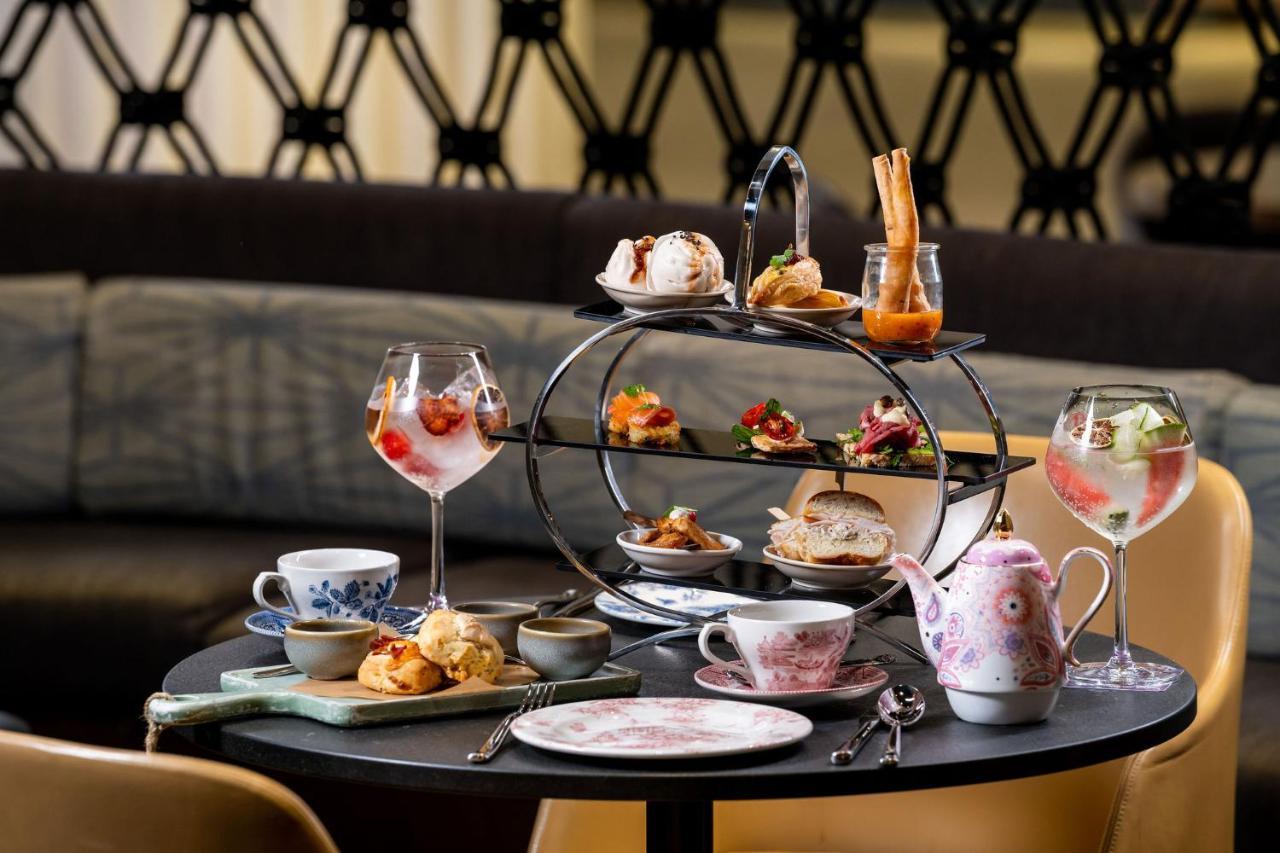 Hyatt Regency 5* Sydney