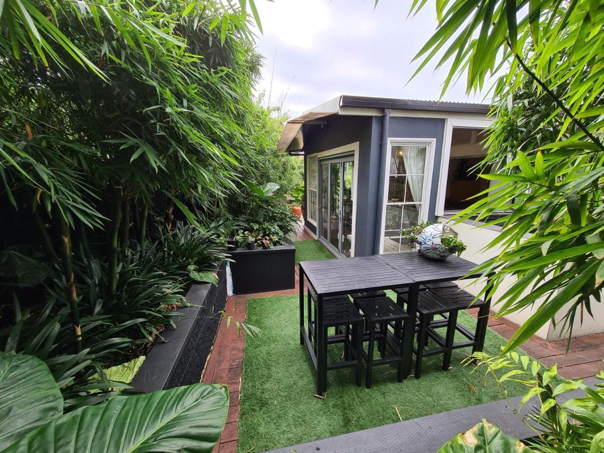 Bamboo House, Close To The & Airport & Train Station And Brighton Le Sands Holiday home *
