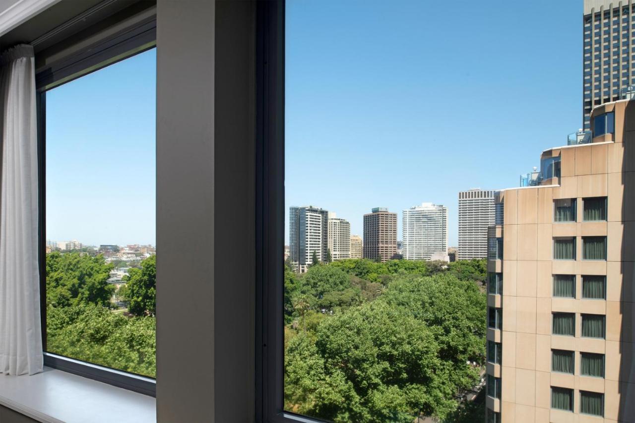 Sheraton Grand Hyde Park