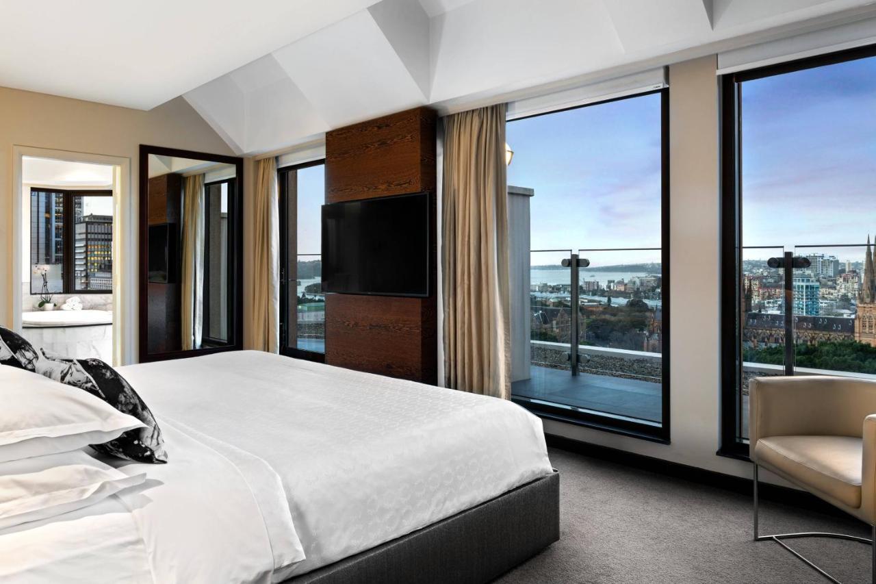 Sheraton Grand Hyde Park