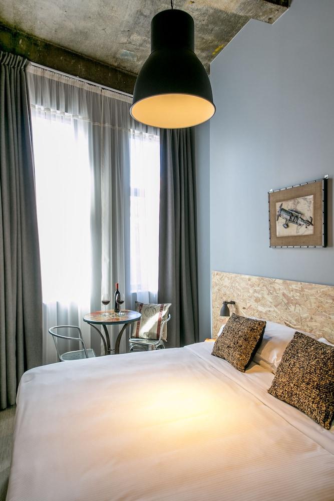 The Urban Newtown Hotel 4*